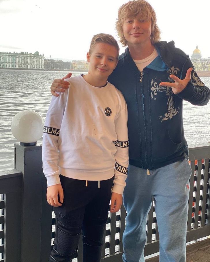 Дети знаменитостей, к жизни которых с самых юных лет приковано внимание прессы