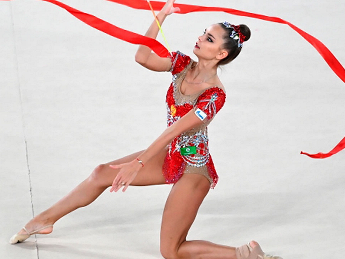 Дина Аверина стала 17-кратной чемпионкой мира по художественной гимнастике