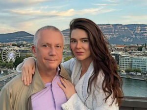 Собчак и Галкин прибыли в Италию на свадьбу бизнесмена Вавилова