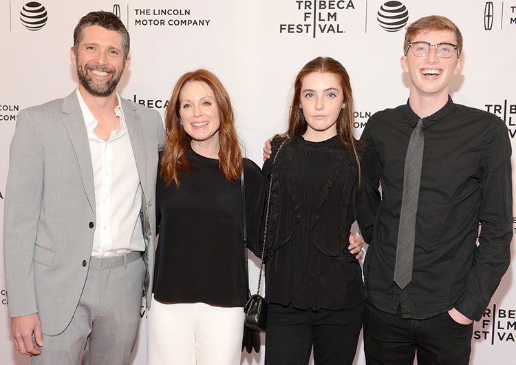 Звезды, родившие после 30 лет