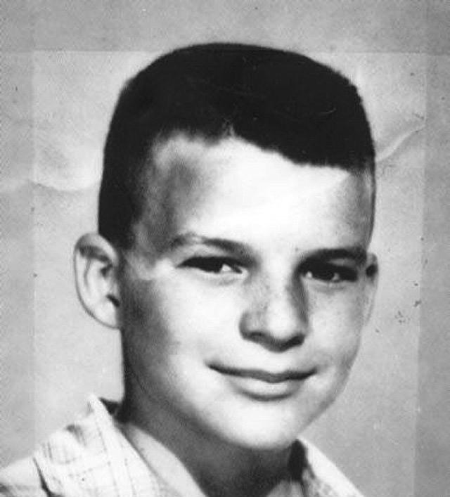 Архивные снимки молодых знаменитостей