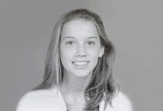 Архивные снимки молодых знаменитостей