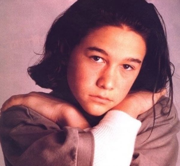 Архивные снимки молодых знаменитостей