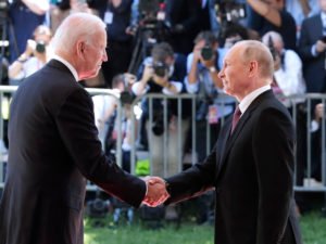 Байден Путину о хакерах