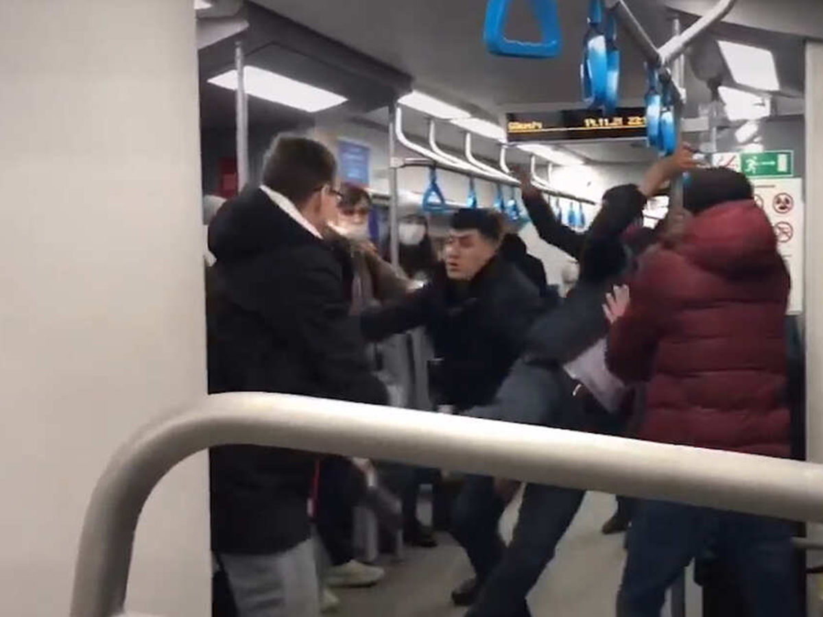 Драка с кавказцами в московском метро