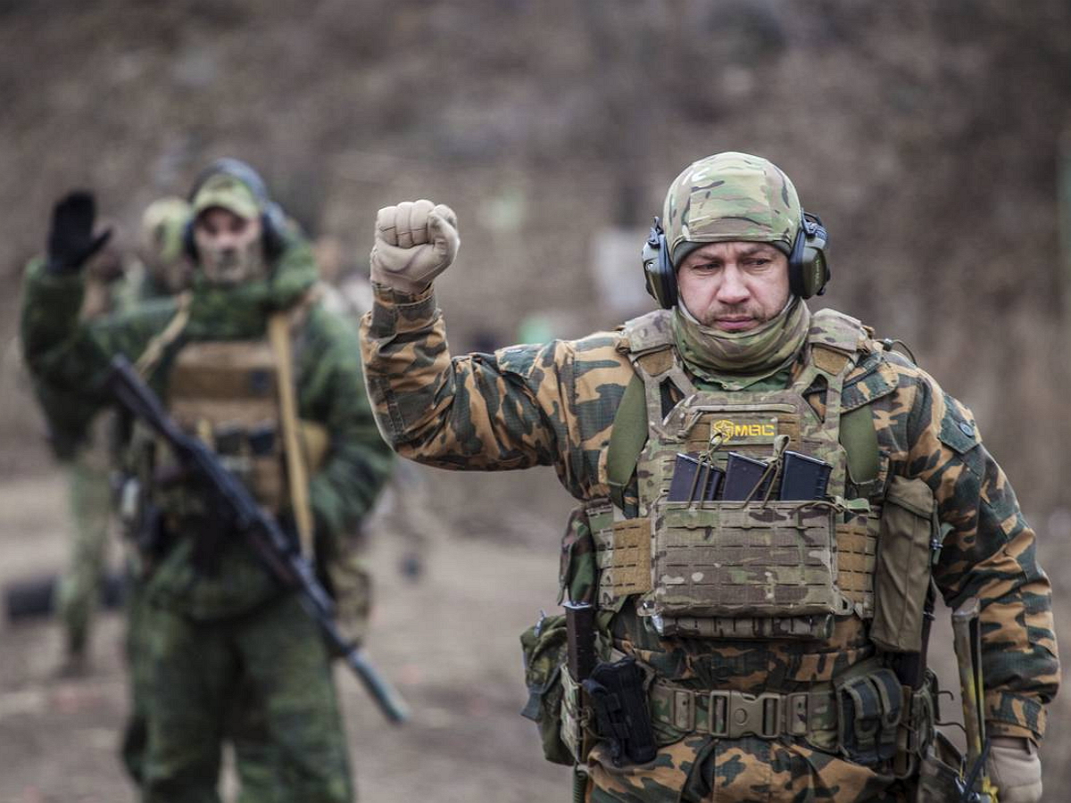 Силы ДНР окружили украинский спецназ