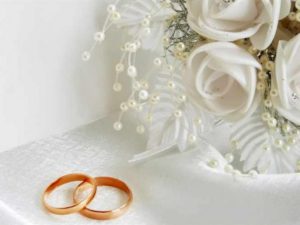 Бразильянка вышла замуж сама за себя, но вскоре развелась