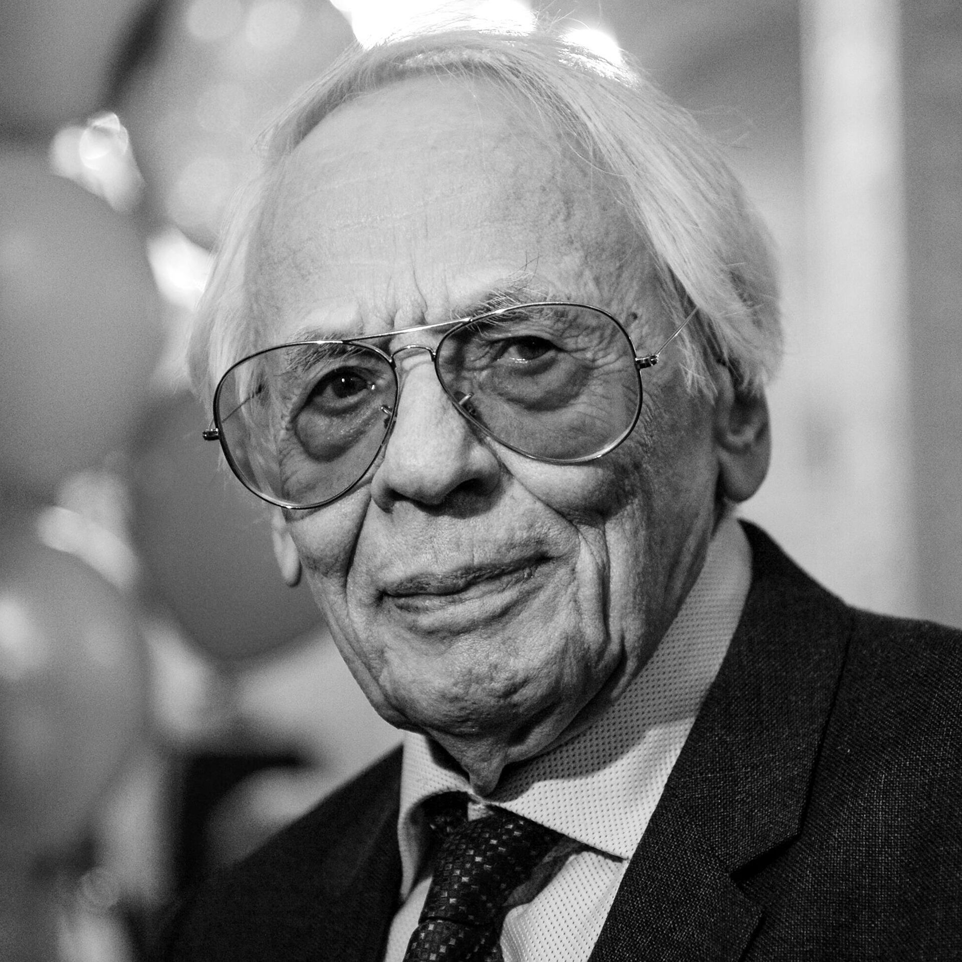 Известные люди, которые ушли из жизни в 2021 году. Ч.2