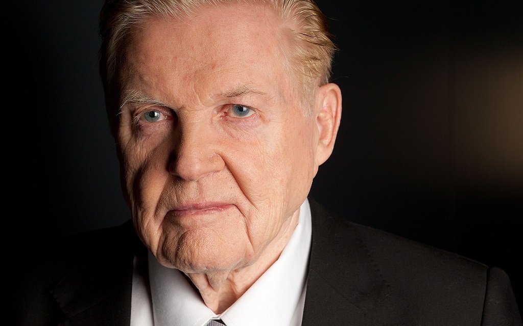 Известные люди, которые ушли из жизни в 2021 году. Ч.1