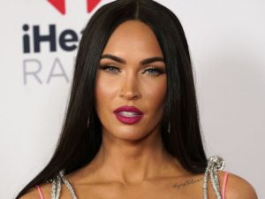 Известные люди, которые отпраздновали свое 50-летие в 2021 году