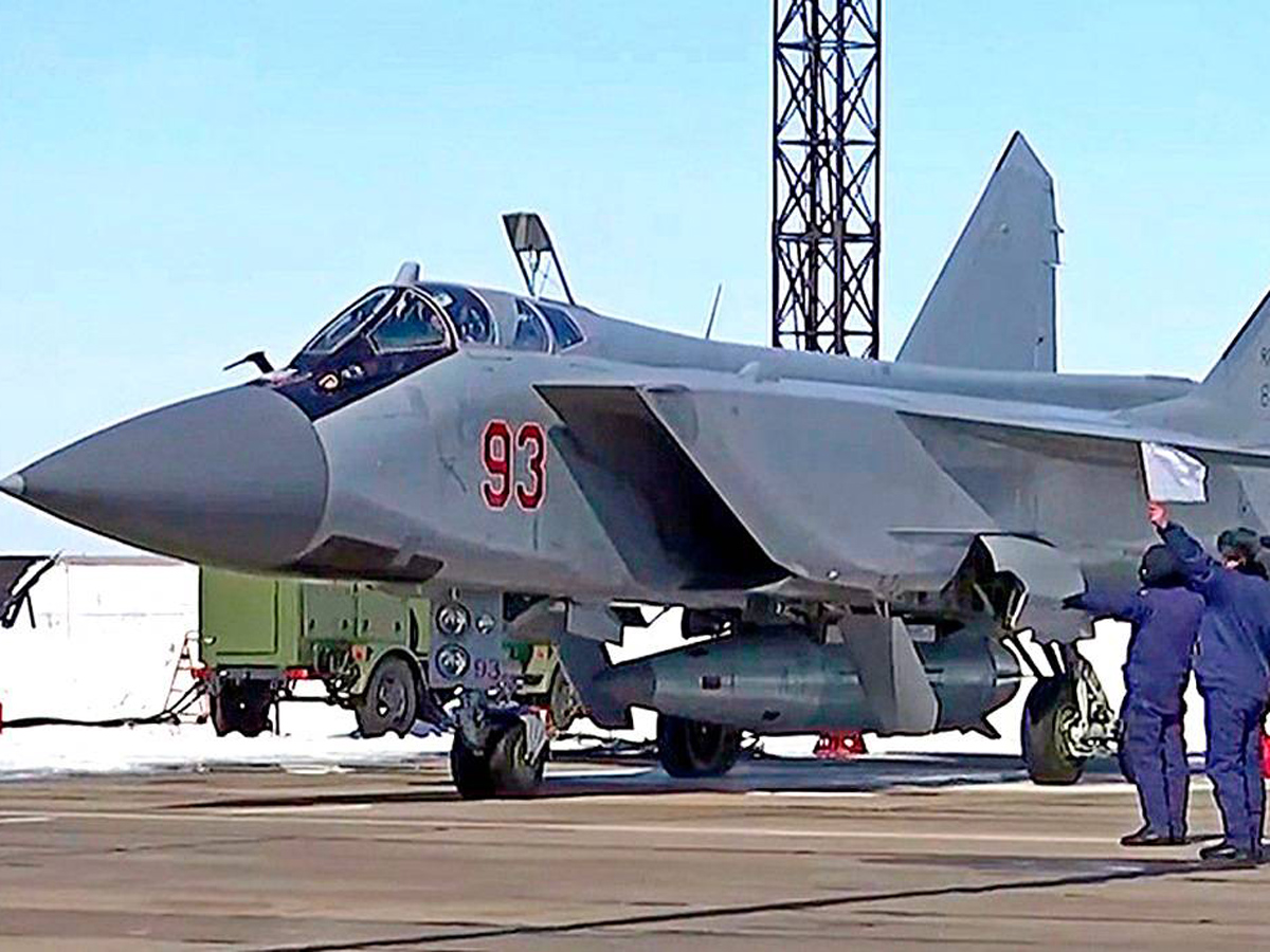 МиГ-31 с «Кинжалами»