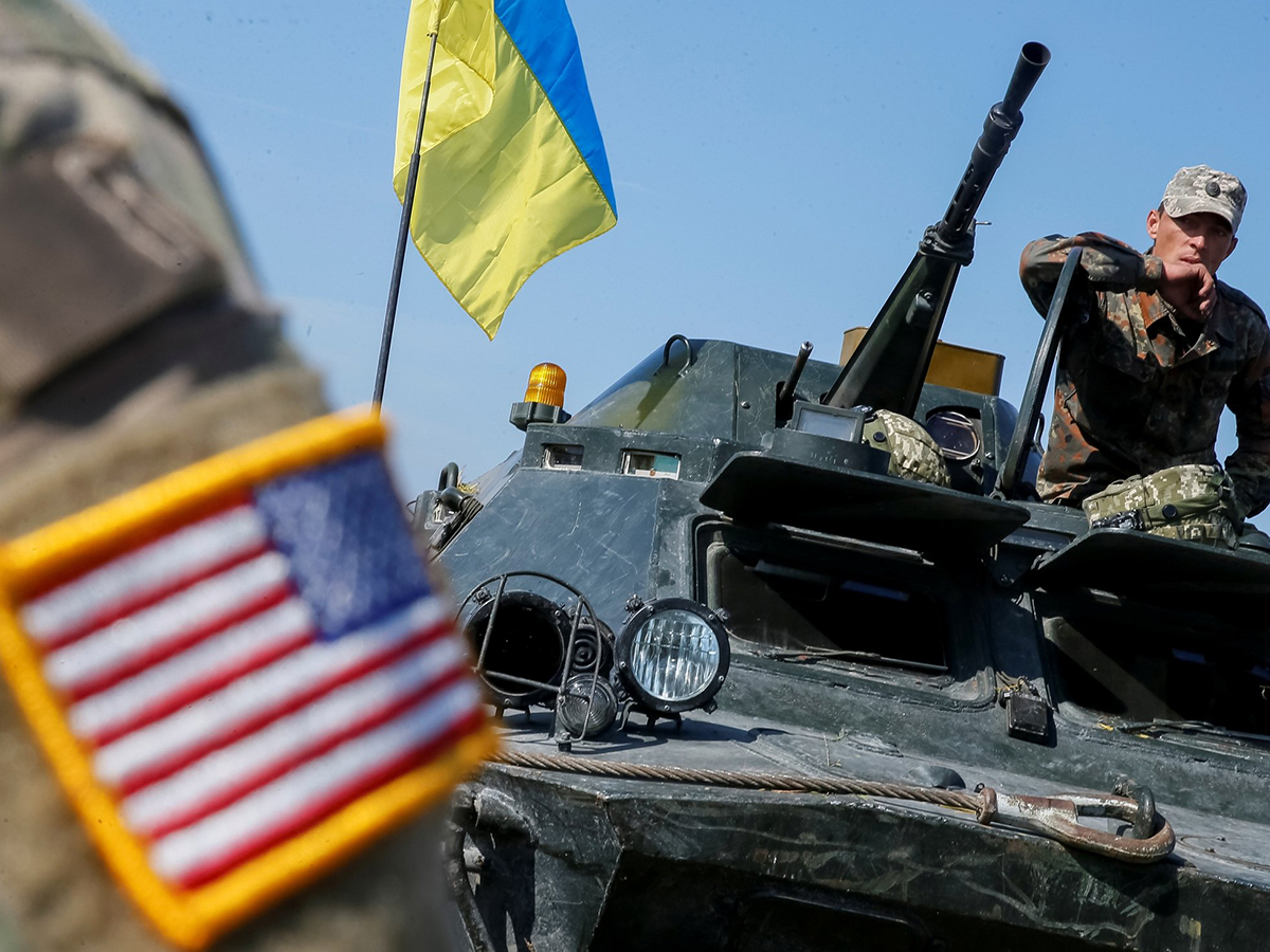 НАТО объявило о переброске на Украину 40 тысяч военных