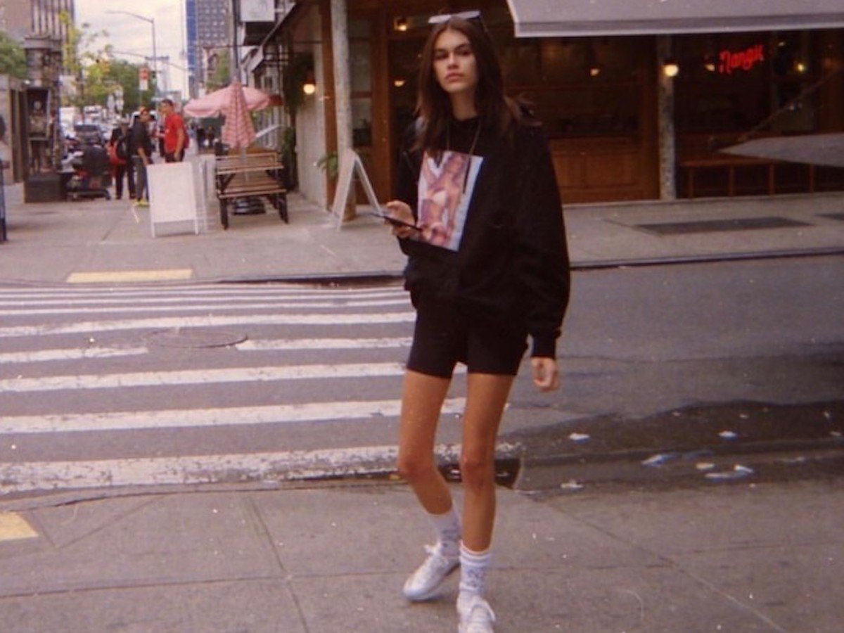 Тренд на велосипедки: знаменитости и мода