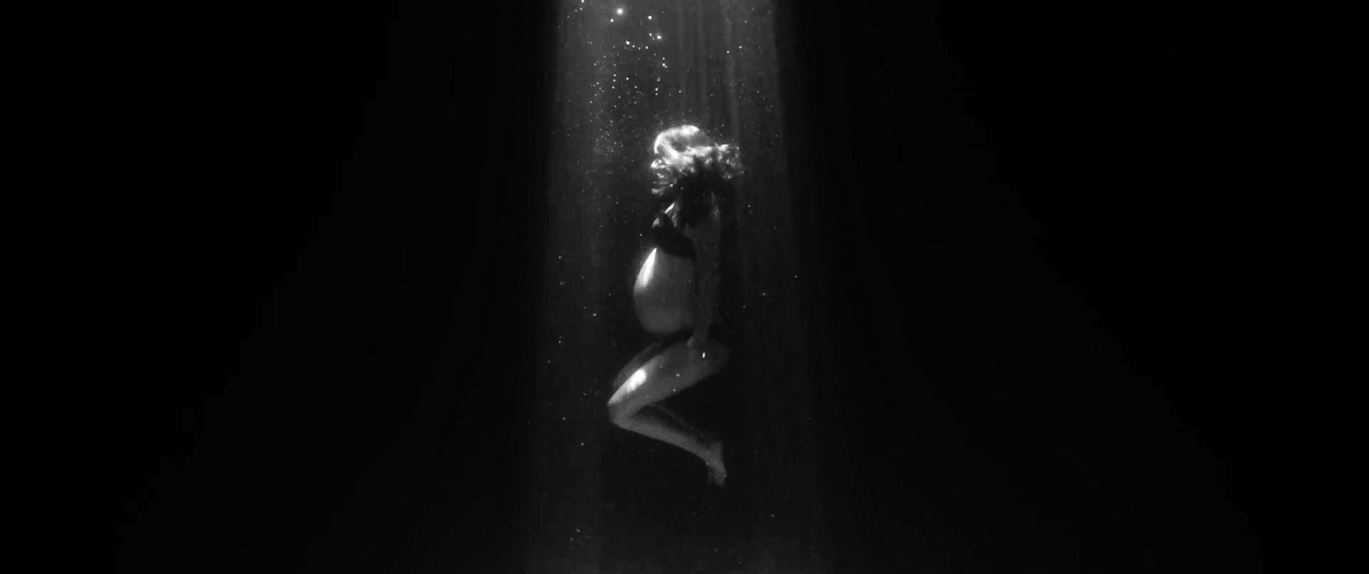 Звезды, которые снялись в музыкальных клипах