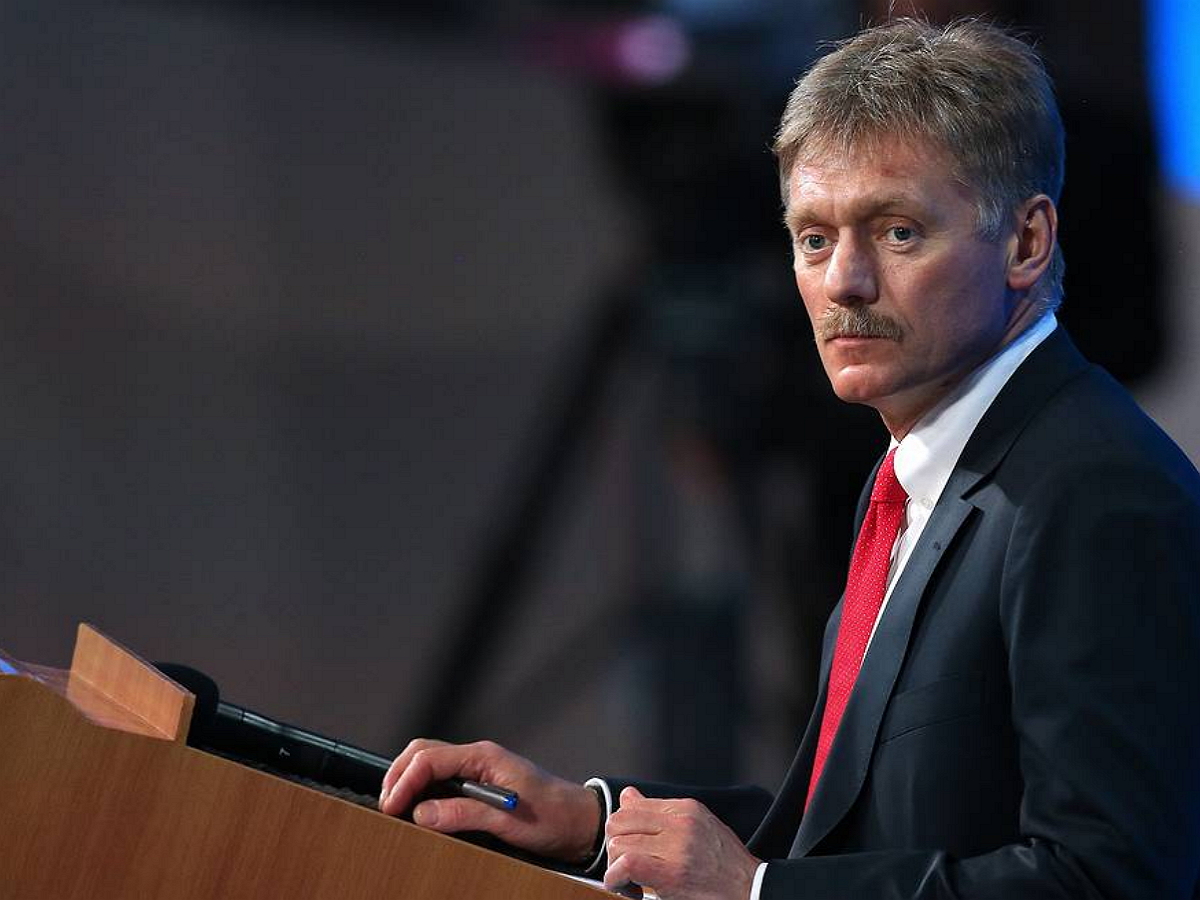 Песков не стал гарантировать отказ России от развертывания вооружений на Украине