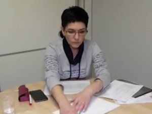 На жительницу Челябинска повесили долги 400 человек