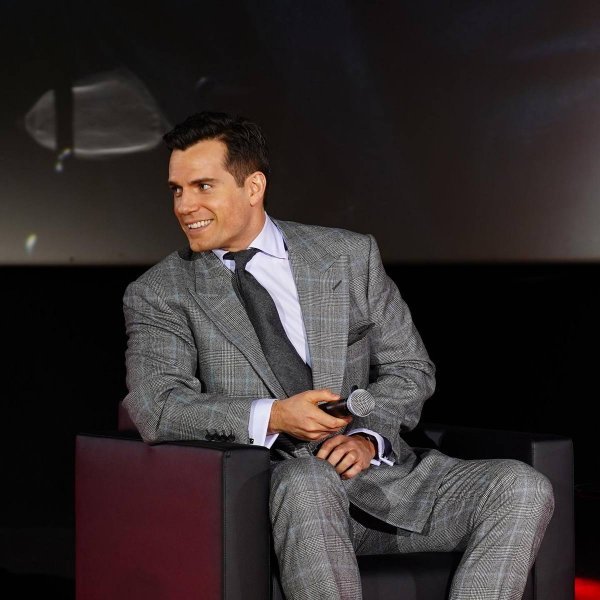 Самые привлекательные актеры, актрисы и один персонаж по мнению пользователей Reddit