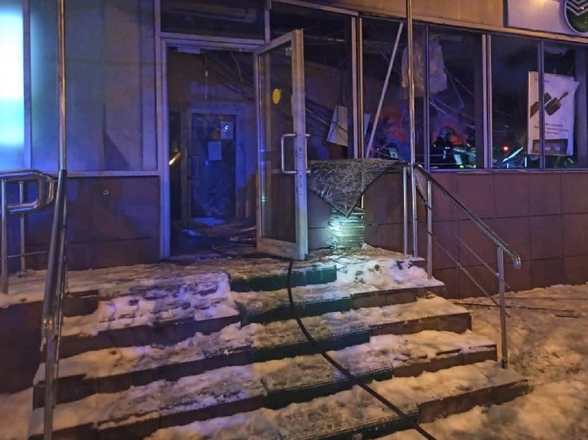 В Подмосковье грабитель погиб при попытке взорвать банкомат с деньгами