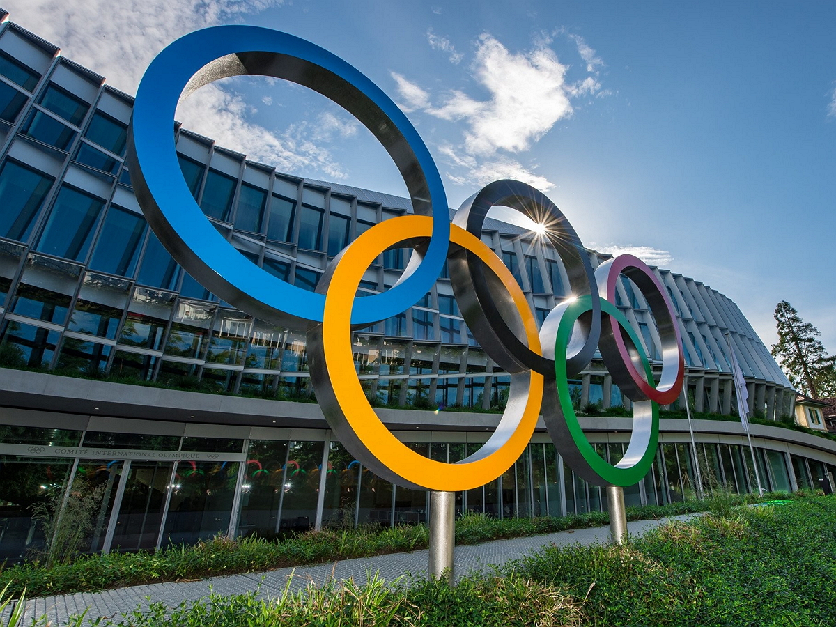 МОК рекомендовал отменить либо перенести все международные соревнования из России и Белоруссии