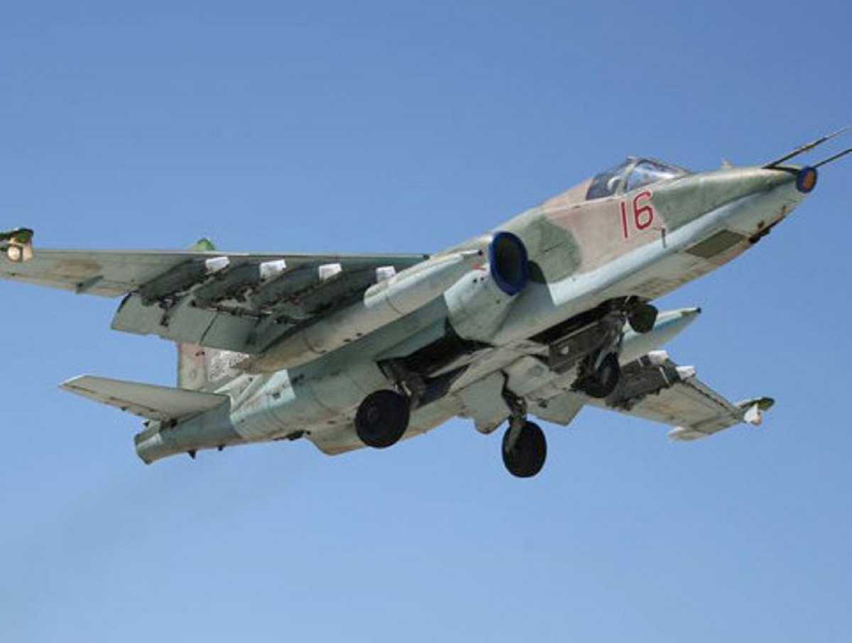 Минобороны: российский Су-25 рухнул на Украине из-за ошибки пилота