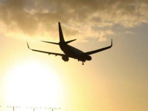 Евросоюз закроет небо для российских самолетов