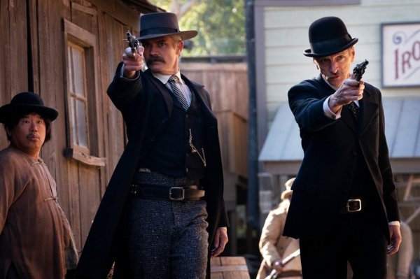 Топ-30 сериалов XXI века