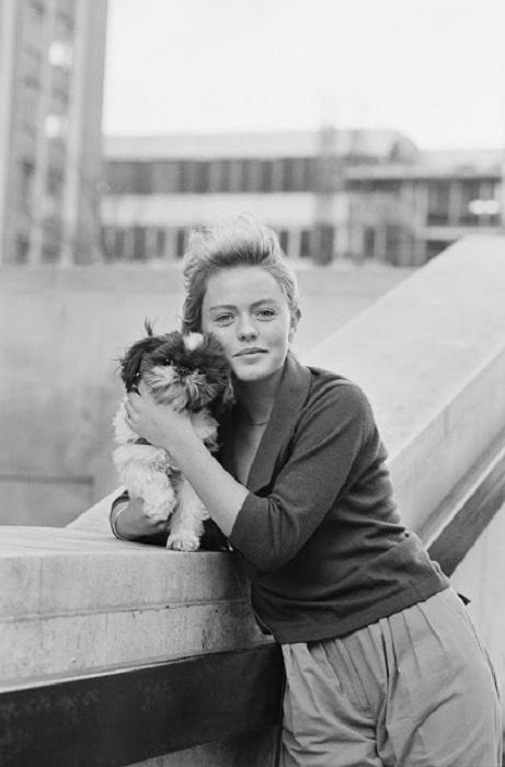 Известные люди со своими домашними питомцами