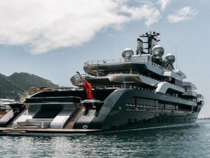 В Испании задержана яхта Игоря Сечина стоимостью $140 млн