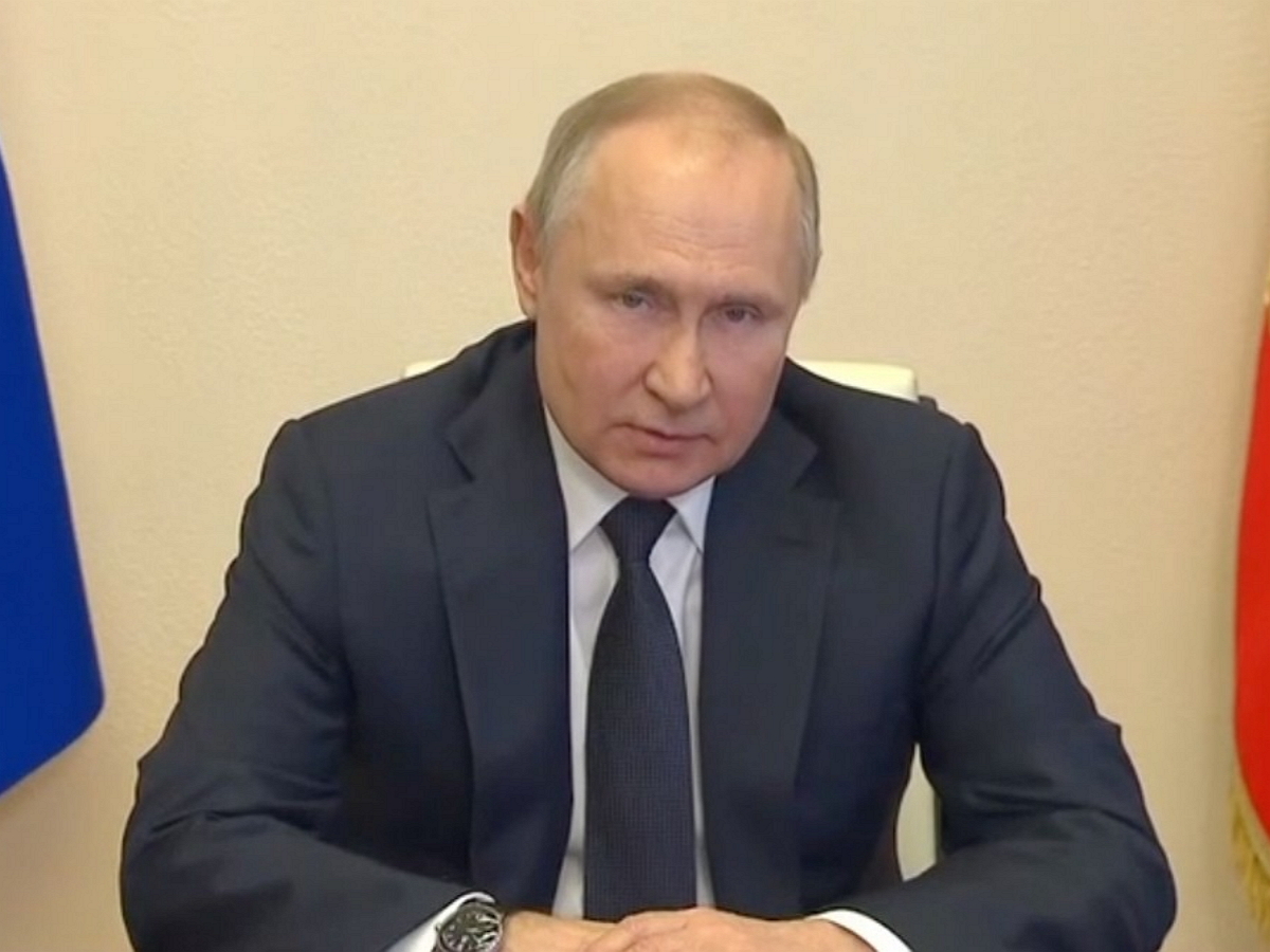 Путин: семьи погибших на Украине военных получат более 7 млн рублей