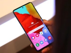 Samsung удалила в странах Балтии букву Z в названиях смартфонов