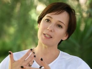 Сбежавшая в Латвию Чулпан Хаматова бросила в Москве квартиру на 130 млн рублей