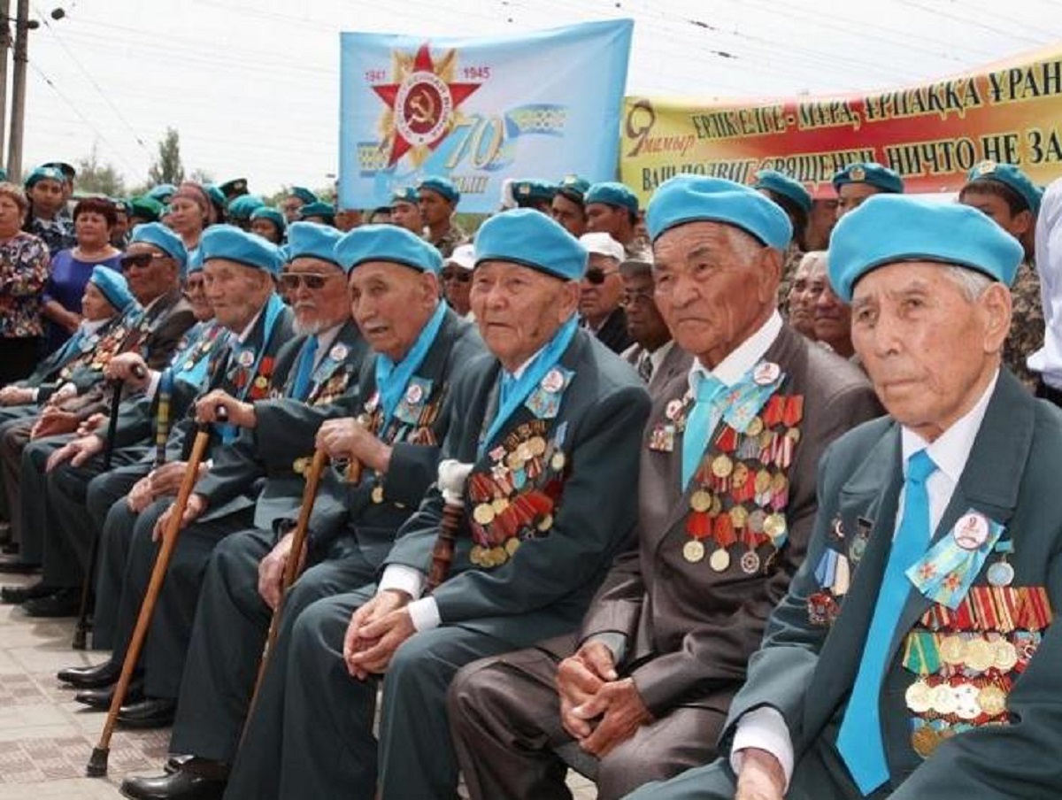В Казахстане объяснили, почему не проведут парад в День Победы