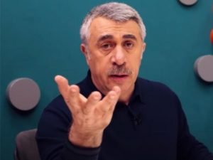 Знаменитому доктору Евгению Комаровскому запретили въезд в Россию