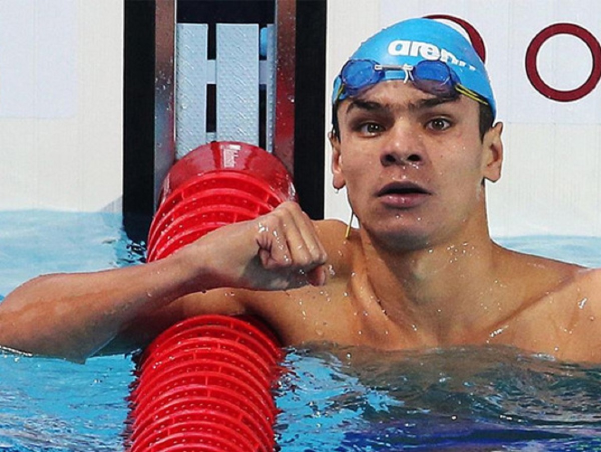 Олимпийского пловца Рылова наказали за участие в Z-концерте в «Лужниках»