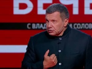 Соловьев