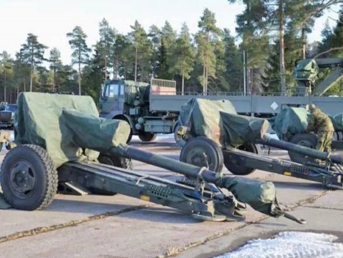 Эстония и Чехия передали Украине танки и ракеты с минами