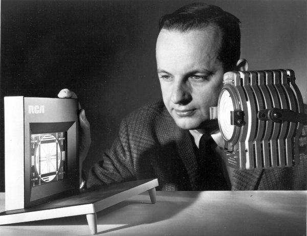 Ретро-фото, которые запечатлели редкие исторические моменты