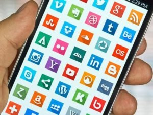 В России заработал отечественный аналог Google Play – NashStore