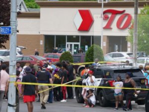 Расизм стрельбы в США 10 погибли