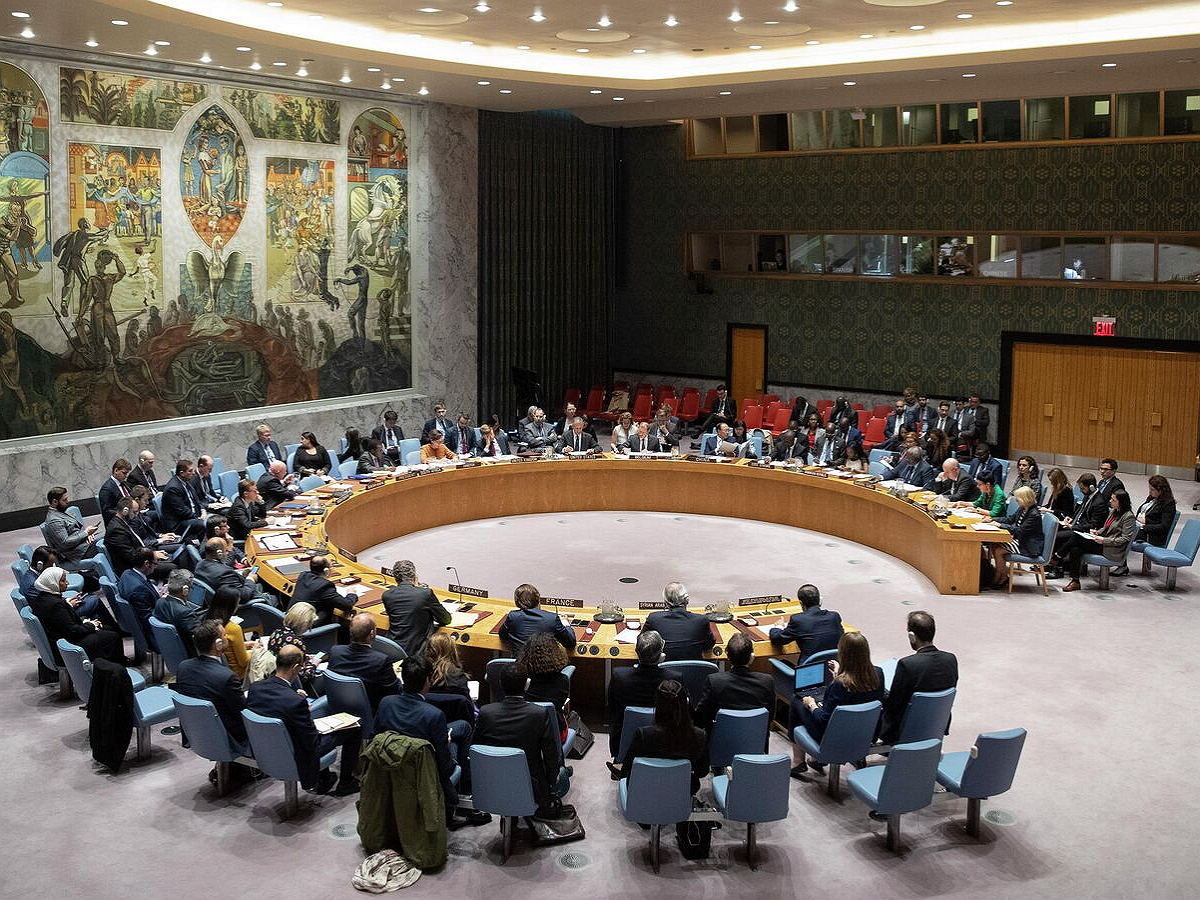 СБ ООН впервые с начала операции РФ единогласно принял заявление по Украине: на заседании представили доказательства преступлений «Азова»*