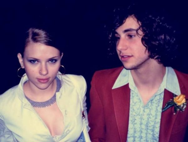 Выпускные фото звезд: как выглядели знаменитости на пороге взрослой жизни