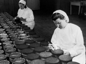 Редкие общие фото знаменитостей, о дружбе которых вы не подозревали