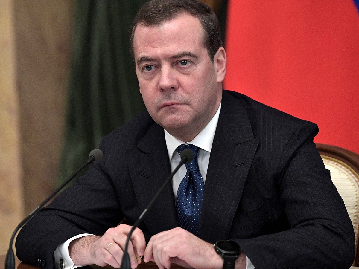 Медведев спрогнозировал исчезновение ЕС до вступления Украины