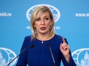 Захарова ответила журналисту из США шуткой про Аляску