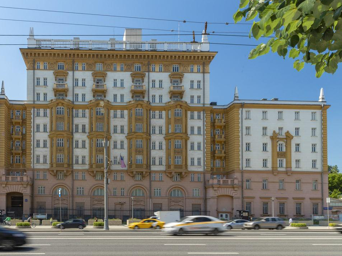 В Москве площадь перед посольством США назовут в честь ДНР