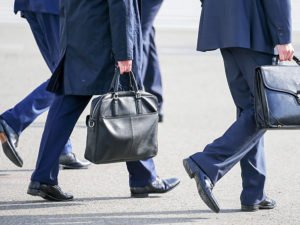 Чиновники Украина