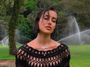 Пассия любвеобильного Тимати полностью обнажилась на камеру