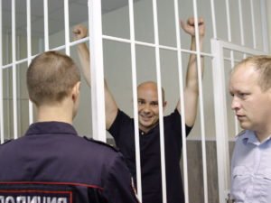 Экс-глава «Открытой России» Пивоваров осужден на 4 года колонии