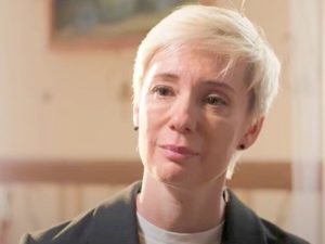 «Это не к тому, к чему я привыкла в России»: Чулпан Хаматова беднеет в Латвии