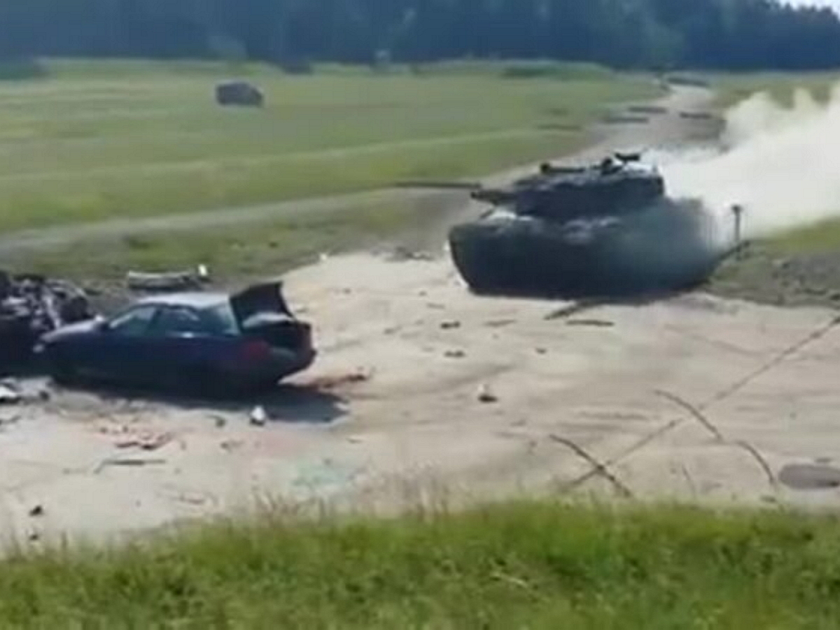 Канадский генерал Хиллер: командование ВСУ бросает против танков резервистов в легковушках